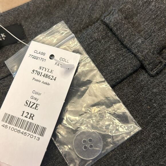 WHBM gray stretch slim ankle pants Size 12 New - Picture 8 of 10